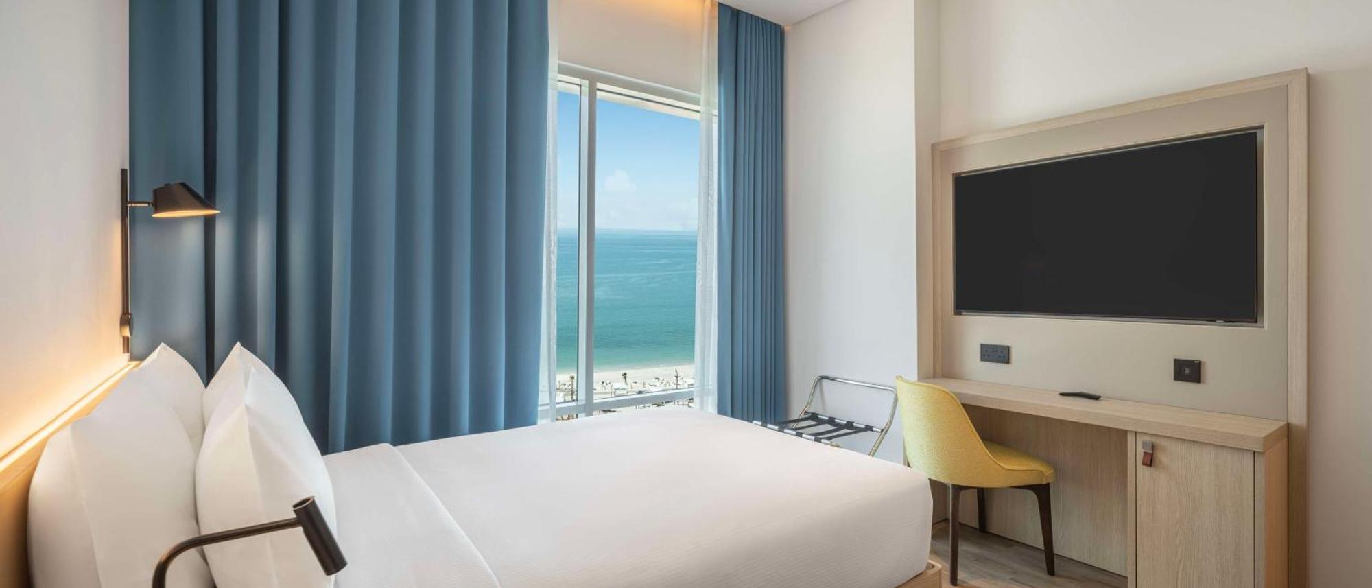 Hotel Hampton By Hilton Kuwait Salmiya Kuwait City Esterno foto